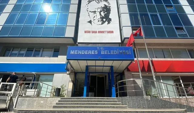 Menderes Belediyesi soruşturmasında 8 şüpheli için tutuklama talebi