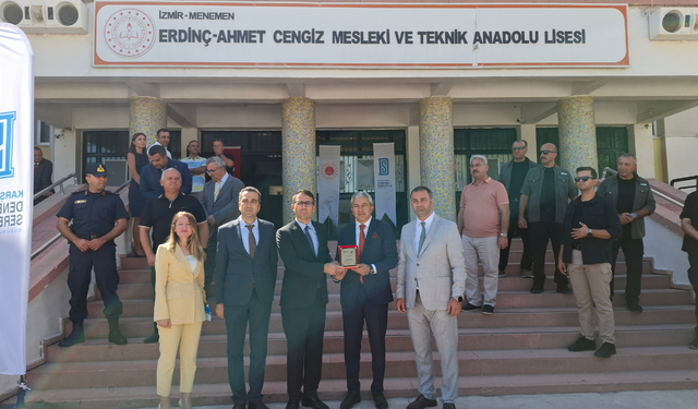 Menemen’de 20 yükümlünün emeği, yeni eğitim yılına hazırlık oldu