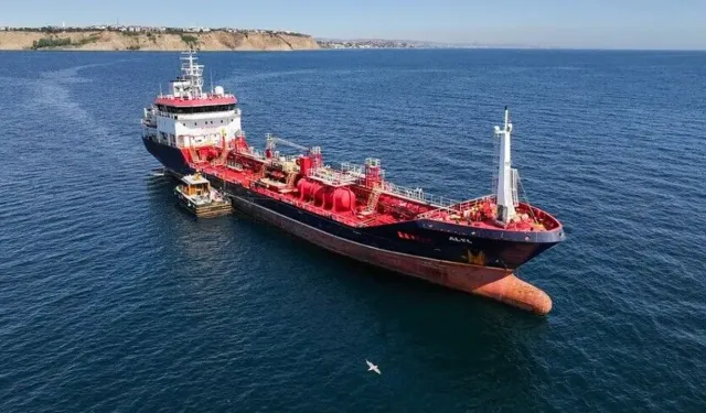 Silivri açıklarında batan Tuğberk İmamoğlu gemisi için umutlu bekleyiş: Arama çalışmaları sürüyor