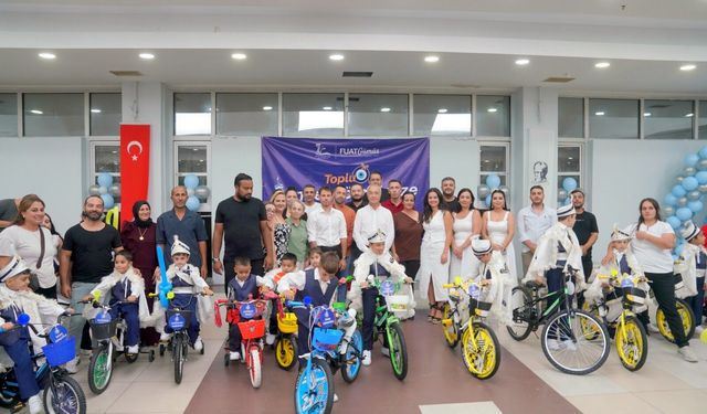 Seferihisar’da 11 yıllık dayanışma gecesi: 21 çocuk için unutulmaz sünnet şöleni!