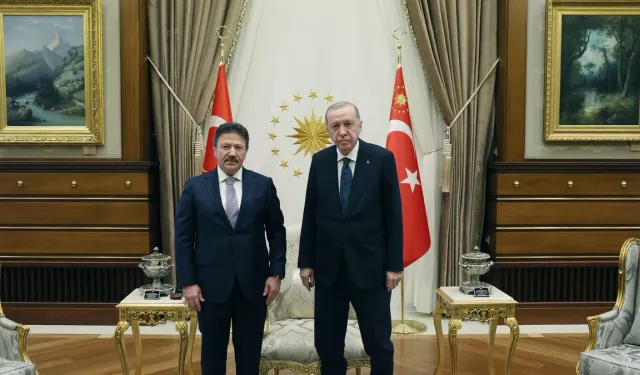 SİYASET