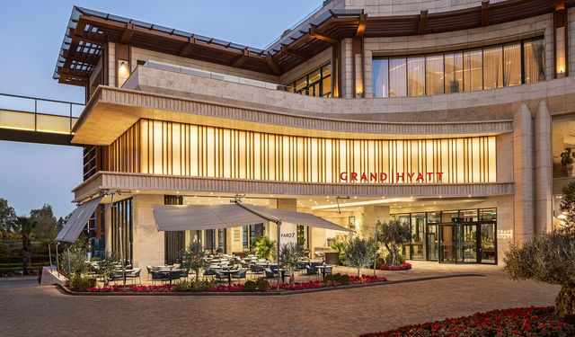 Grand Hyatt İzmir İstinyePark Türkiye’nin en iyi 5 oteli arasına girdi