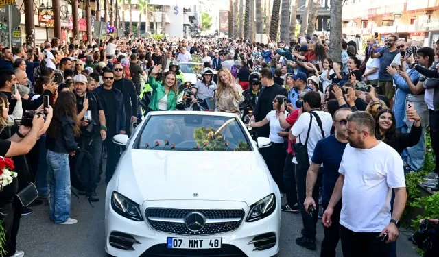 63. Uluslararası Antalya Altın Portakal Film Festivali başladı: Ünlü isimler kortejde buluştu