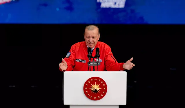 Erdoğan'dan fon soruşturması açıklaması: Kimsenin hakkını kimseye yedirmeyeceğiz