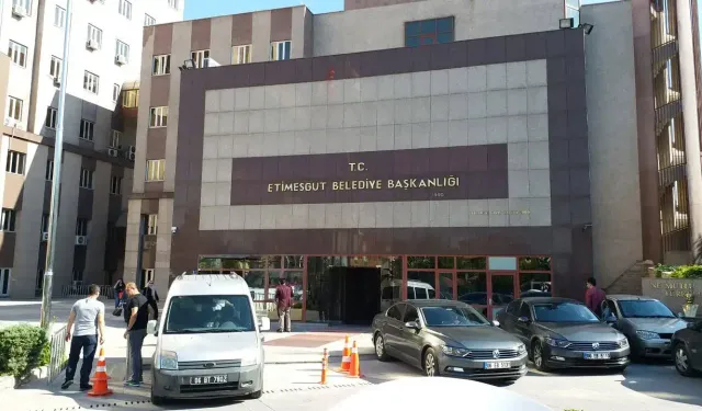 SİYASET