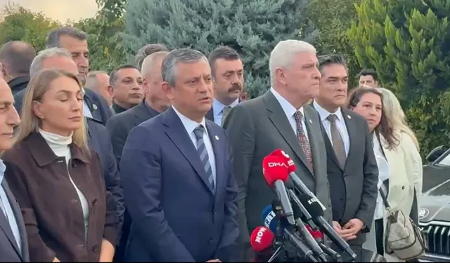 SİYASET