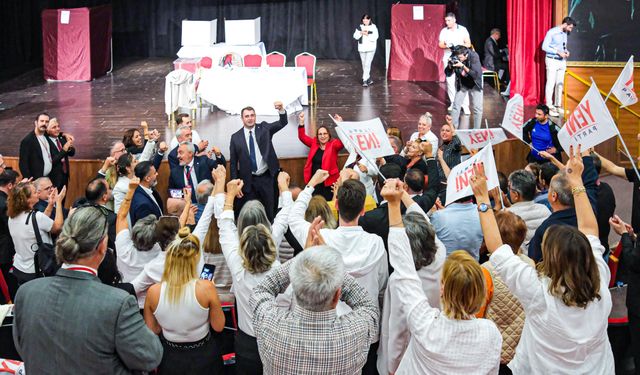 YENİ Parti İzmir’de kongre hareketliliği: Çağatay Güç 6 ilçede sandık başına gitti
