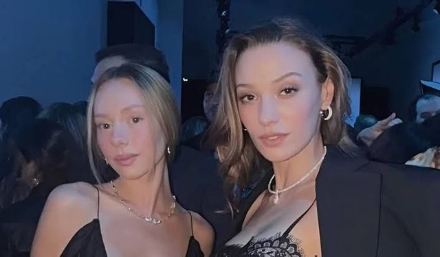 Sümeyye Aydoğan, Ester Expósito ile Paris Moda Haftası’nda buluştu