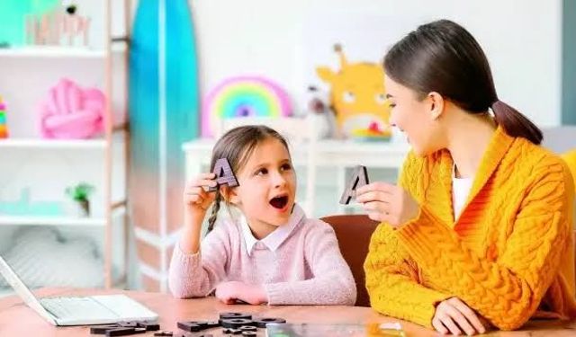 Kekemelikte asıl sorun konuşma değil, toplumsal önyargılar