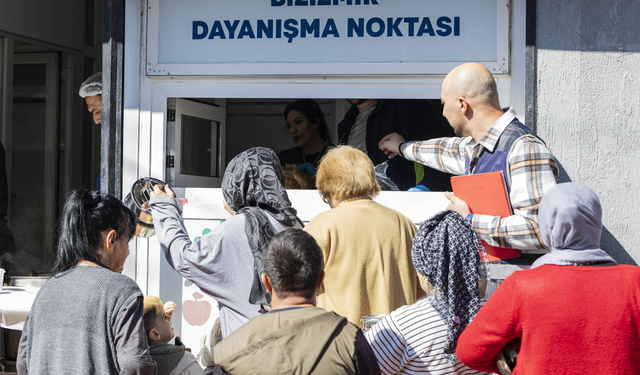 İzmir’de 15 dayanışma ve danışma noktasıyla sosyal destek