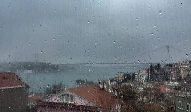 Meteoroloji tarih verdi: İstanbul ve İzmir dahil birçok ilde kuvvetli yağış bekleniyor