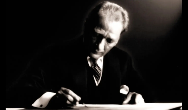 Atatürk'ün Nutuk'u dijital platformda: 8 dilde ve farklı formatlarda erişime açıldı