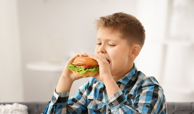 DSÖ açıkladı: 170 milyon çocuk ve ergen obeziteyle yaşıyor