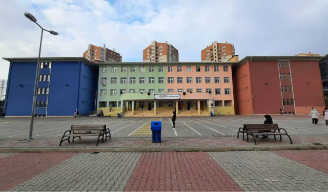 Başakşehir’deki okul saldırısında 1 öğrenci hayatını kaybetmişti: Olayla ilgili 3 kişi tutuklandı