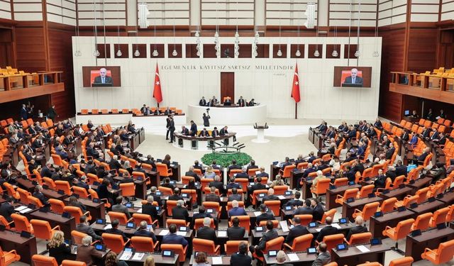 En düşük emekliği aylığı asgari ücrete mi sabitlenecek?