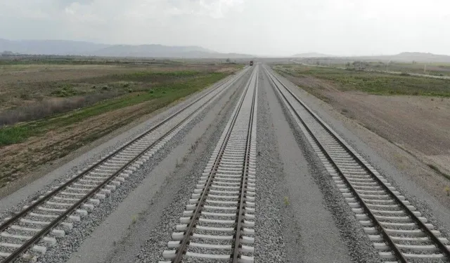 Doğu Türkiye Orta Koridor Demir Yolu Projesi için ihale tarihi belli oldu