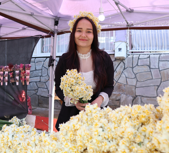 Bayındır’da festival heyecanı: Turan Mahallesi nergis kokularıyla şenlenecek