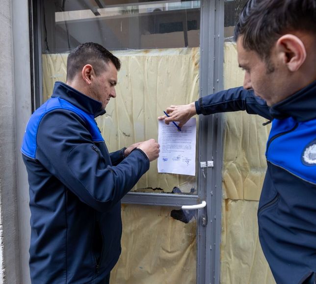 Karşıyaka’da merdiven altı imalathaneye baskın: Sağlıksız üretim yeri mühürlendi