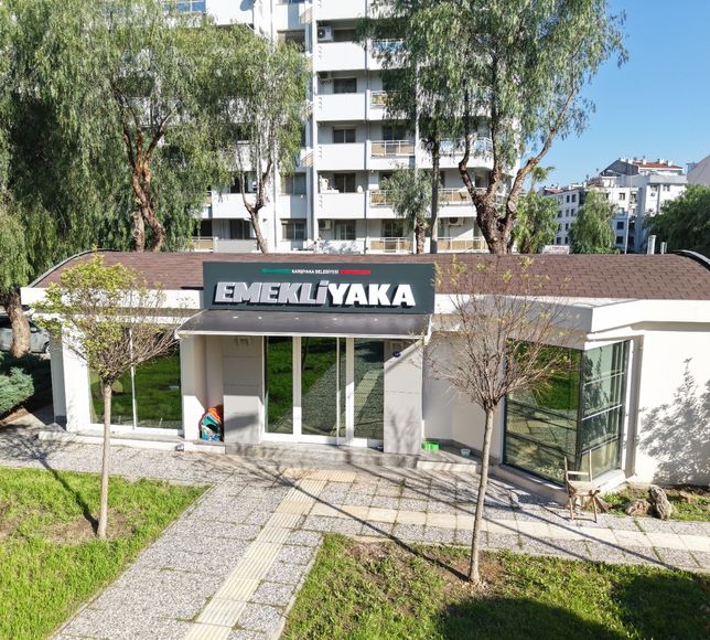 Karşıyaka’nın çınarları için yeni adres: "Emekli Yaka" kapılarını açıyor!