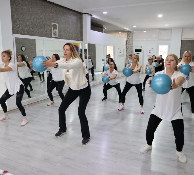 Başkan Mutlu: Kadınların her alanda desteklendiği bir Konak için çalışıyoruz