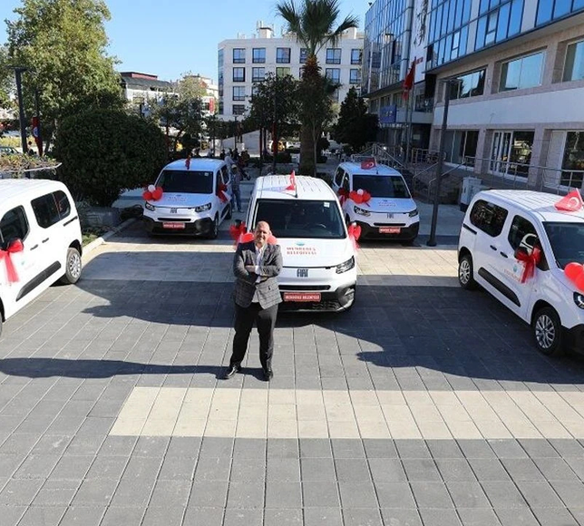 Menderes Belediye Başkanı İlkay Çiçek’ten makam aracı hamlesi: Tasarrufa örnek karar