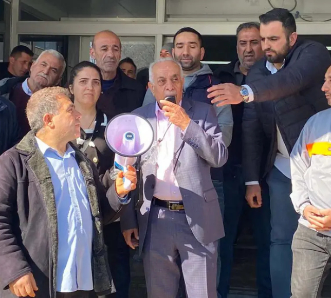 Karşıyaka Bostanlı Pazarı’nda gerginlik tırmanıyor