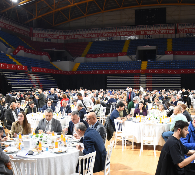 İzmir’de Manisalılar iftar buluşmasında birlik mesajı