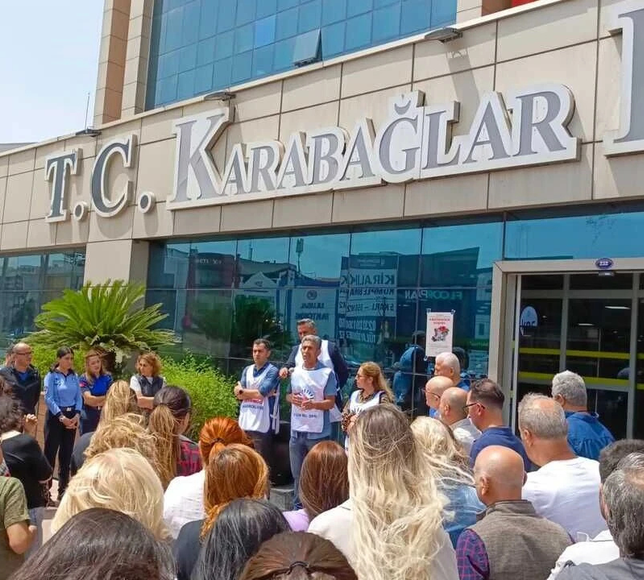 Karabağlar Belediyesi’nde ödeme krizi: TİS alacakları için tepki büyüyor