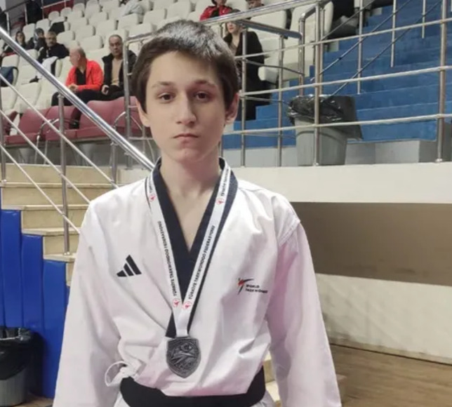 Down sendromu farkındalık gününde İzmir’den gururlandıran başarı