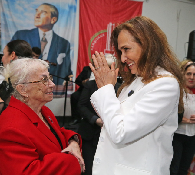 Karşıyaka’da bilge çınarlar üç gün boyunca dopdolu etkinliklerle kutlandı