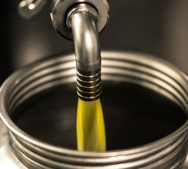 İzmir’de şaşırtan skandal: 82 kez tağşiş, 46 farklı marka!