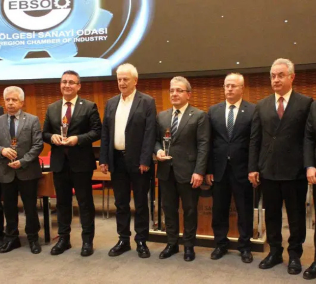 EBSO’da üniversite-sanayi iş birliği ödülleri sahiplerini buldu