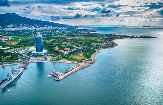 İnciraltı için yeni dönem çağrısı: 2027 bitmeden ilk kazma vurulsun