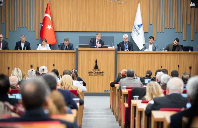 İzmir Büyükşehir Meclisi'ndeki “Sahtekâr” tartışmasında yeni gelişme