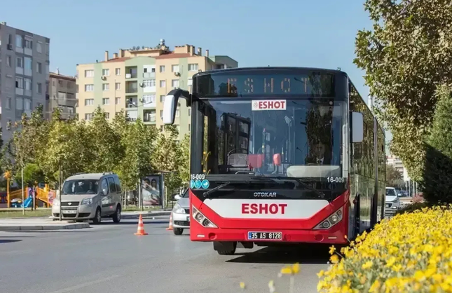 İzmir'de o ESHOT hattı eskiye döndü