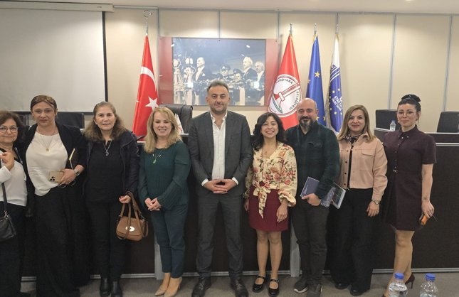 Karşıyaka’da güvenli yapılaşma dönemi: Sektör paydaşları "Ortak Akıl"da buluştu