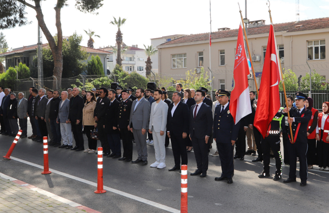 Bayındır’da Polis Haftası gururu: 181 yıllık şanlı tarih selamlandı!
