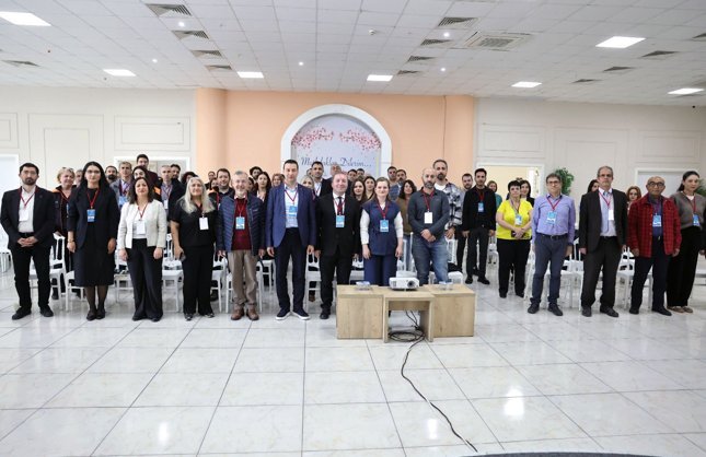 Bayraklı'da iklim değişikliğiyle mücadele için yol haritası belirlendi