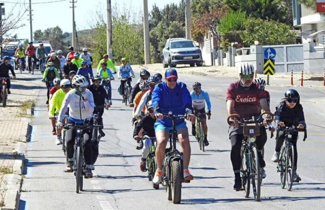 Çeşme'de pedallar, Aydın Apaydın anısına döndü