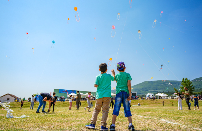 Torbalı’da gökyüzü 18'inci kez rengarenk olacak