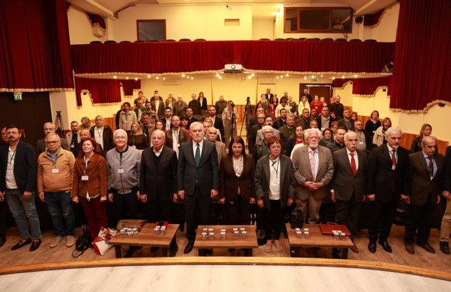 Foça’da tarım alarmı: Gediz kirliliği ve arazi bölünmesi gündemde