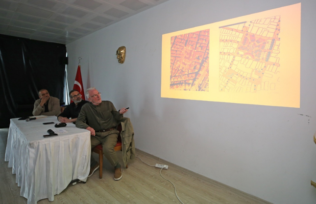 Yabancı mimarlar Karşıyaka’yı anlattı