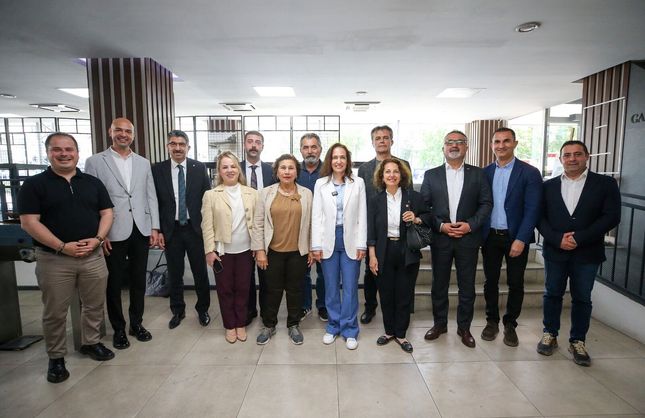 Karşıyaka Belediyesi’nde bayramlaşma buluşması