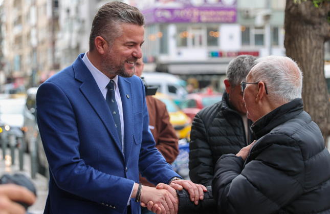 CHP'nin "81 İlde Sokağa Çıkıyoruz" kampanyası Buca'da start aldı