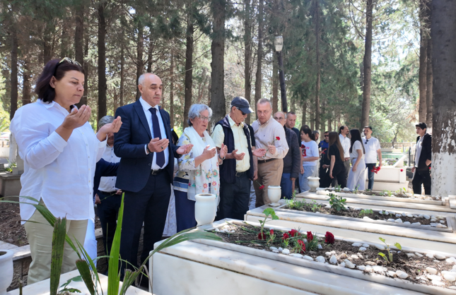 Reha Midilli Foça’da 14. yılında anıldı