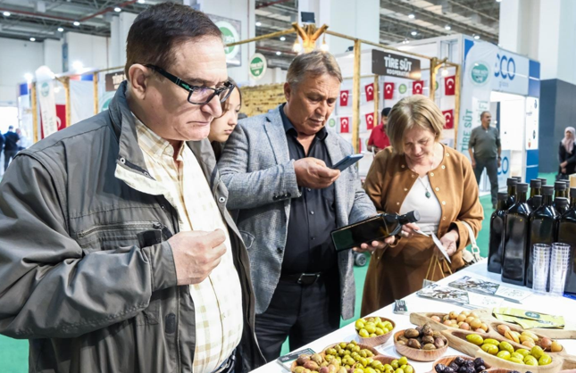 İzmir’de zeytin ve sütte yeni nesil dönem: Uzmanlardan “etiket okuyun” uyarısı