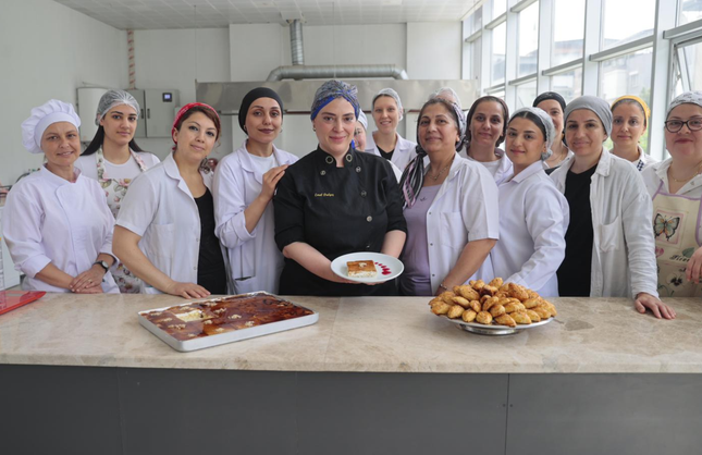 Konaklı kadınlar Temel Pastacılık Eğitimi ile iş sahibi olacaklar