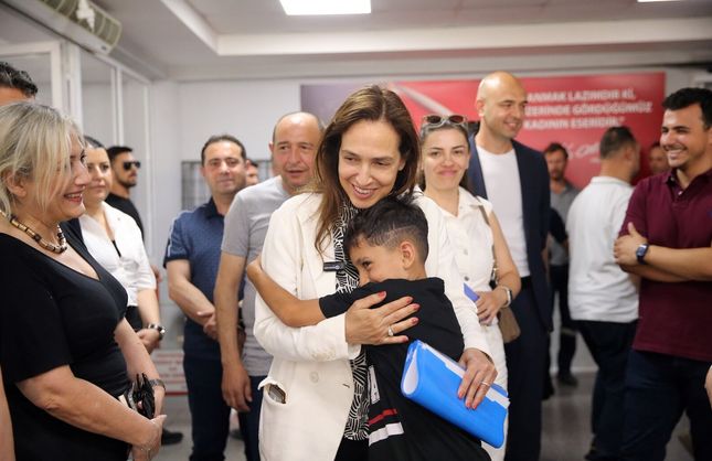 Karşıyaka’da katılımcı yönetim buluşmaları sürüyor