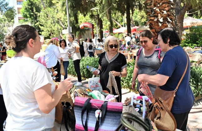Bornova’da sanatın ve üretimin renkli finali