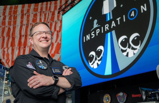 SpaceX Astronotu Chris Sembroski İzmir'e geliyor! Gençlerle uzay deneyimini paylaşacak